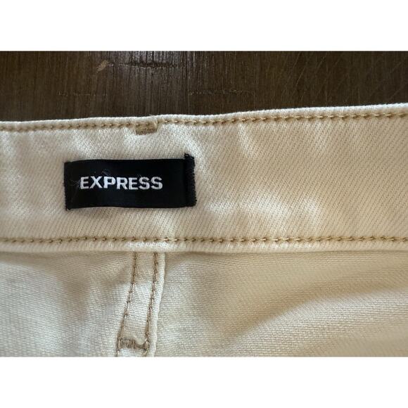 NWT Express Boyfriend Mid Rise Cream White Denim Jeans Pants Women’s Size 16 NEW - Picture 6 of 16